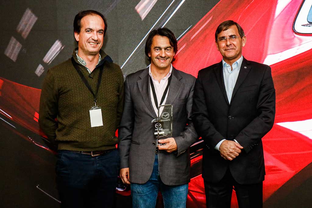 Mazda distingue OneShop com o galardão de “Concessionário do Ano 2019”